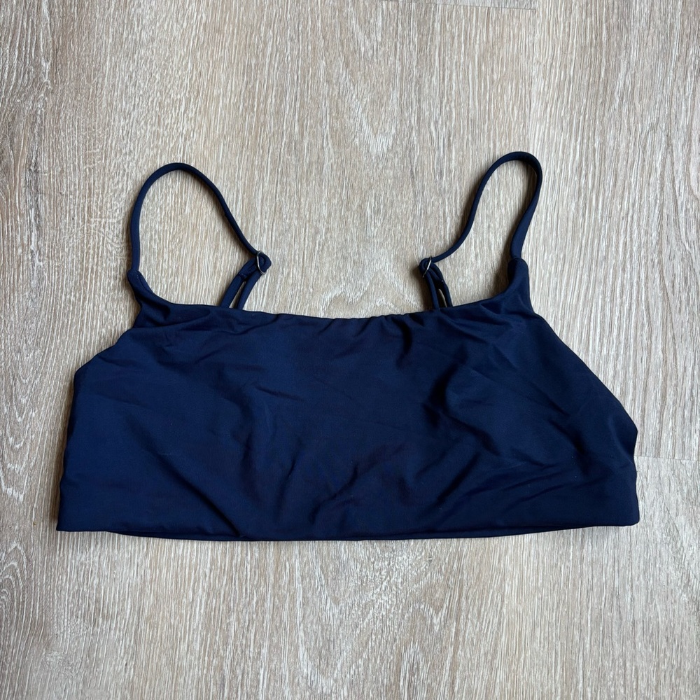 Athleta Vitaform Bralette - Picture 3 of 7